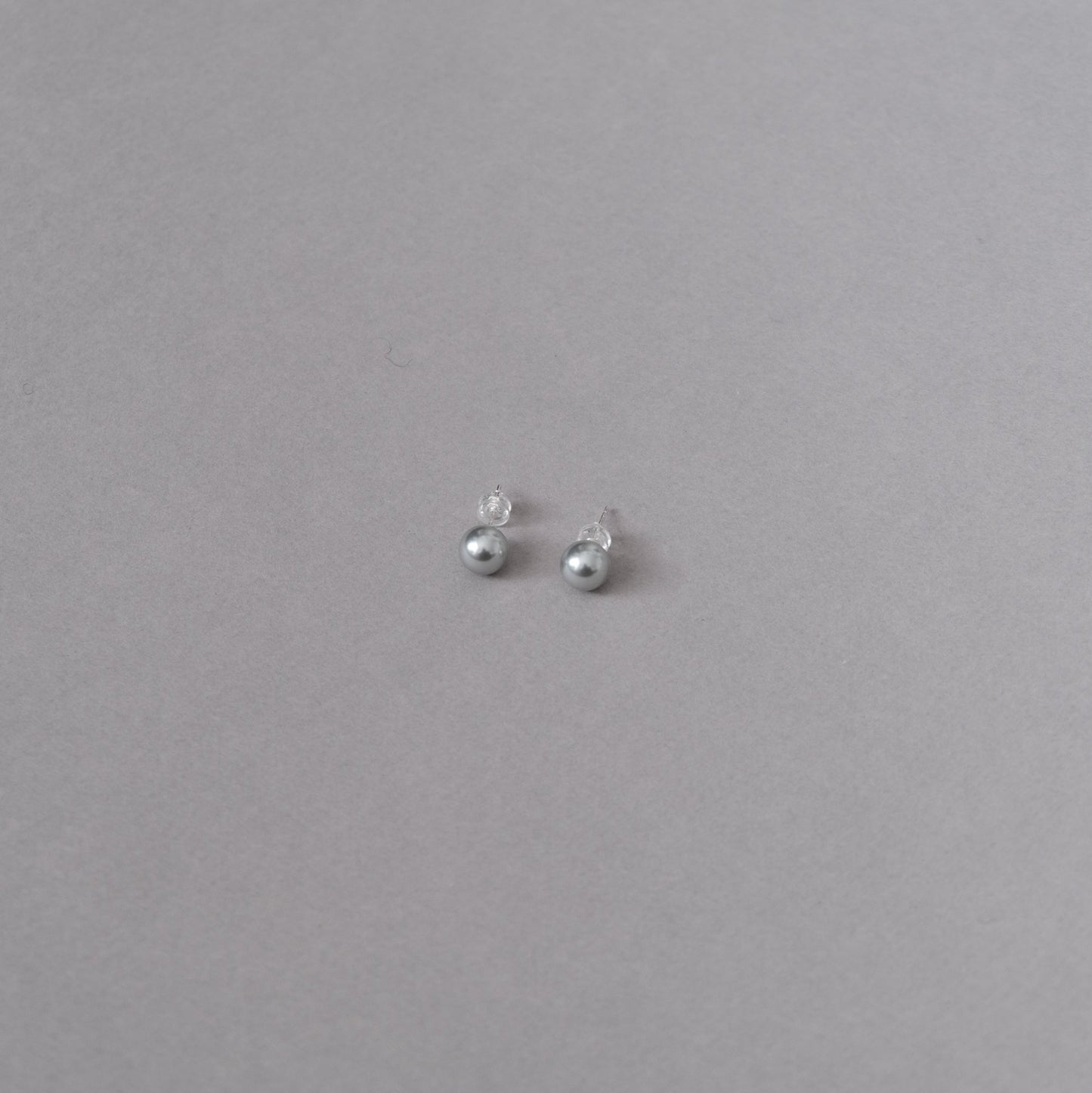 Pearl Classic Earrings | 8mm Pearl in 3 Colours